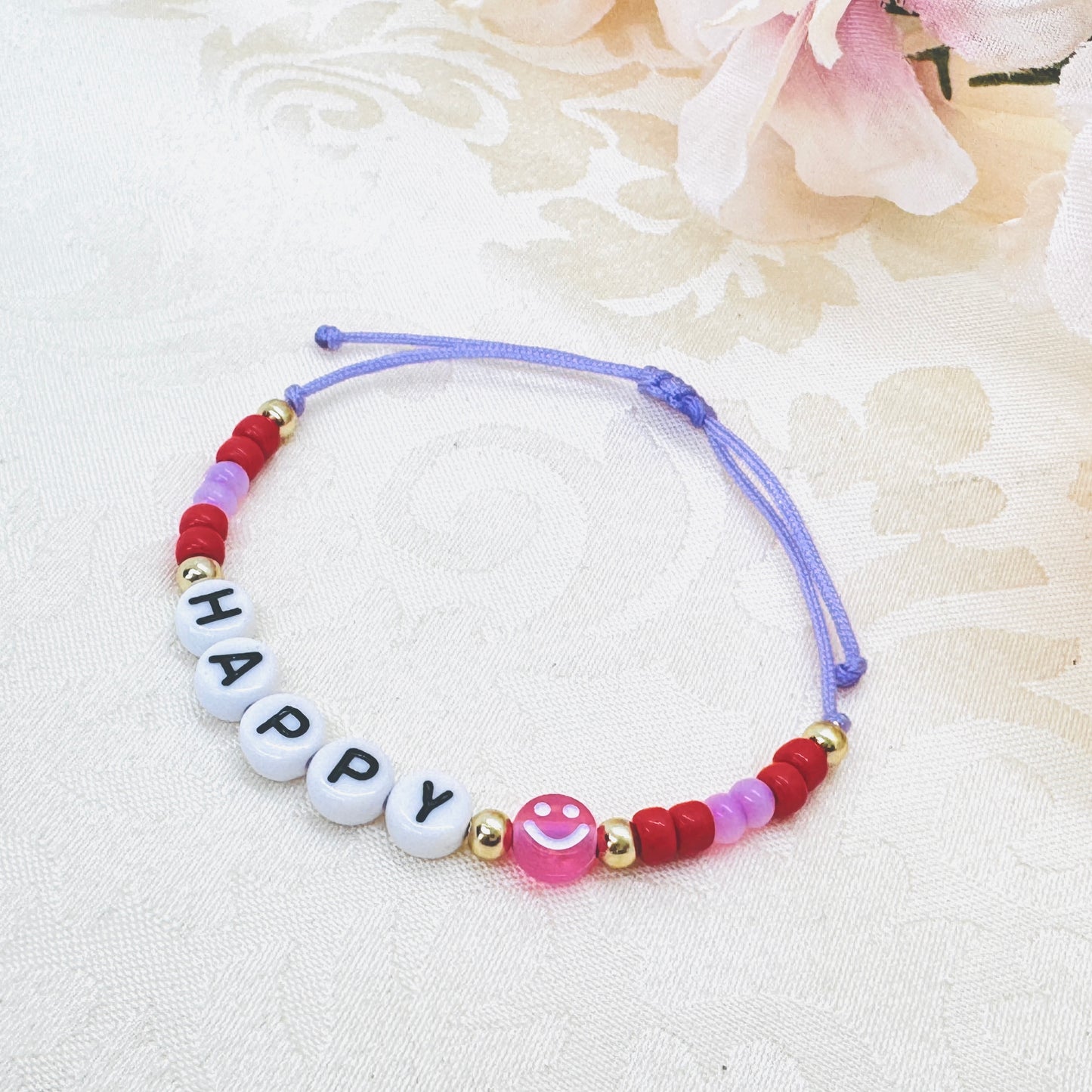 Personalisierbares Smiley Makramee Armband