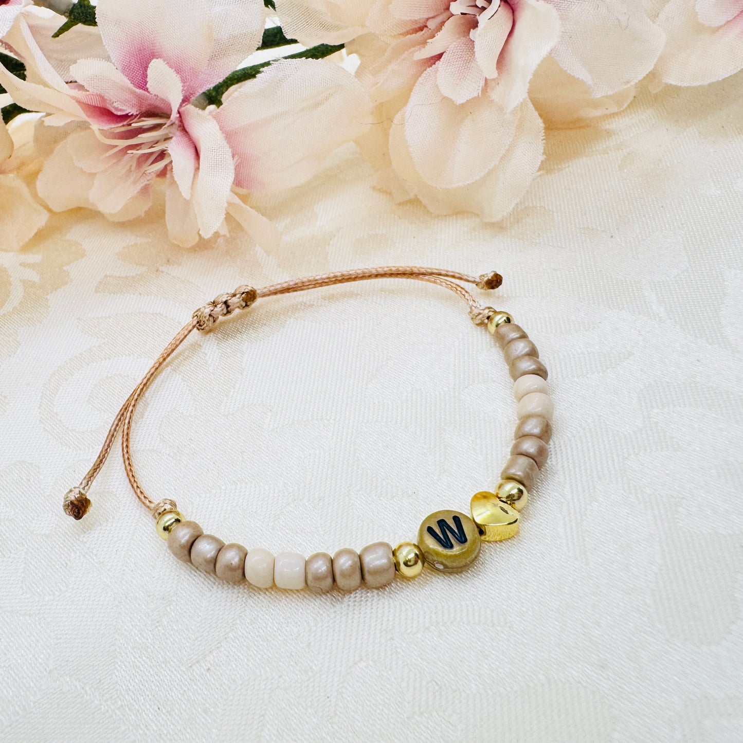 Personalisiertes Armband beige