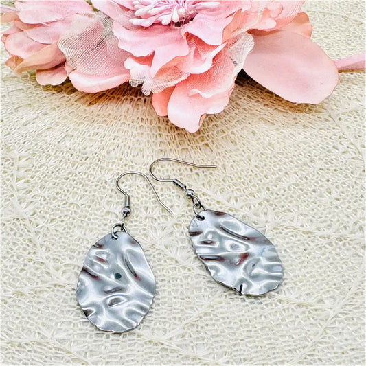 Gehämmerte Edelstahl Ohrringe silber Anmarii