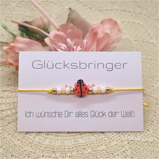 Glücksbringer Makramee Armband - zartes Marienkäfer Armband
