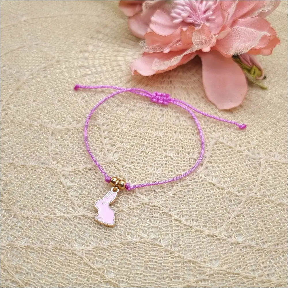 Häschen Makramee Armband - filigranes Armband mit Anhänger