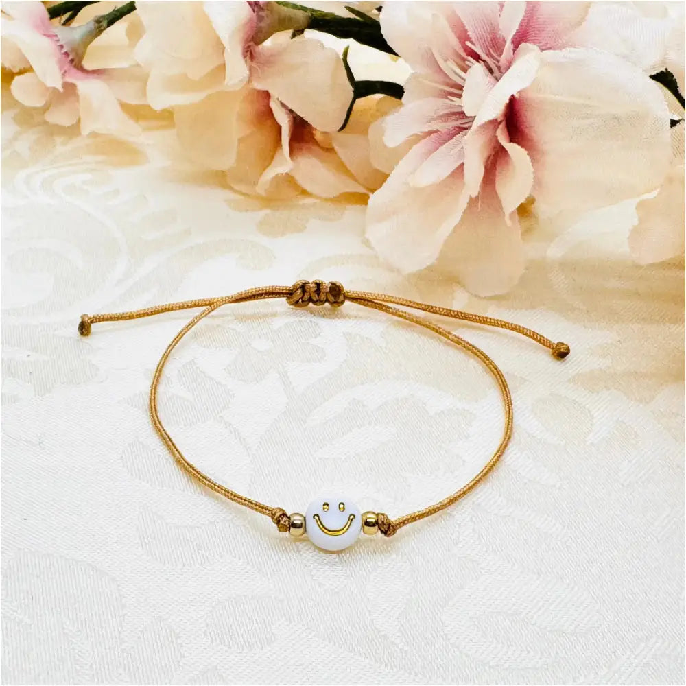 Happy Smiley Makramee Armband gold verstellbar Anmarii